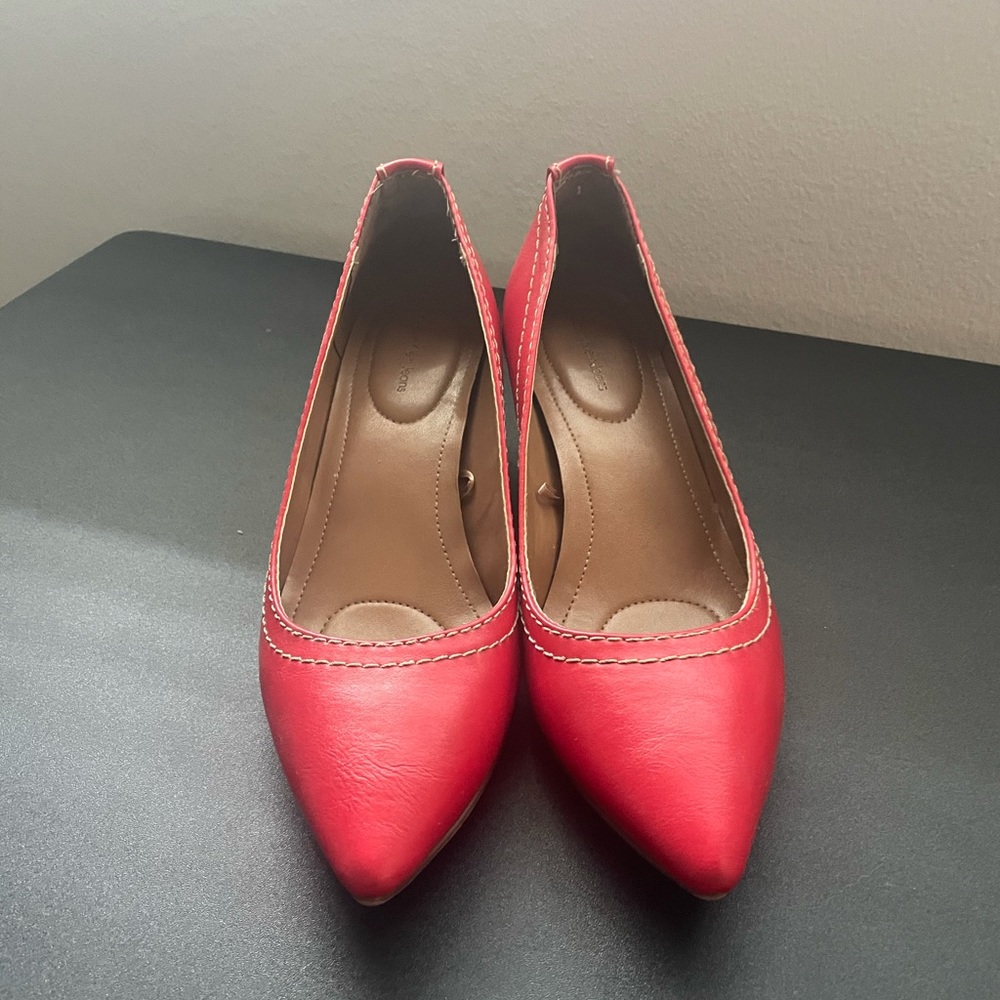 Calvin Klein pumps